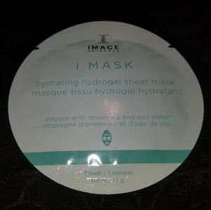 I mask hydrating hydrogel sheet face mask